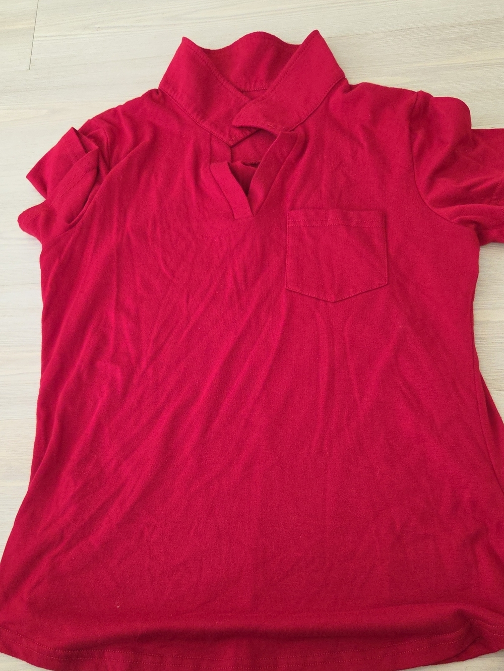 Men's Red Short-Sleeve Polo Shirt with Chest Pocket